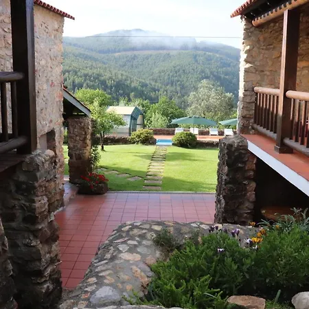 Casas Do Favacal *